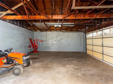 207 E Loretta Ave, Saint Louis, MO 63125 photo 28