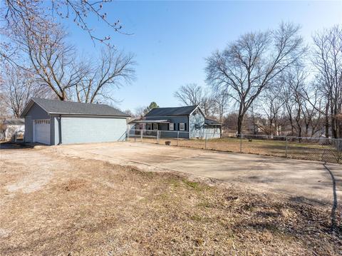 207 E Loretta Ave, Saint Louis, MO 63125 photo 32