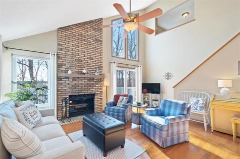 854 Ginger Wood Ct, Ballwin, MO 63021 photo 3