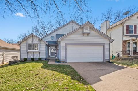 854 Ginger Wood Ct, Ballwin, MO 63021 photo 1