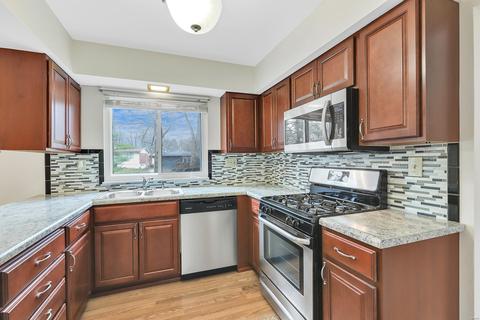 1268 Cottagemill Dr, Manchester, MO 63021 photo 8