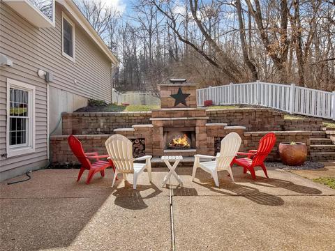 631 Valley Pt, Ballwin, MO 63021 photo 25