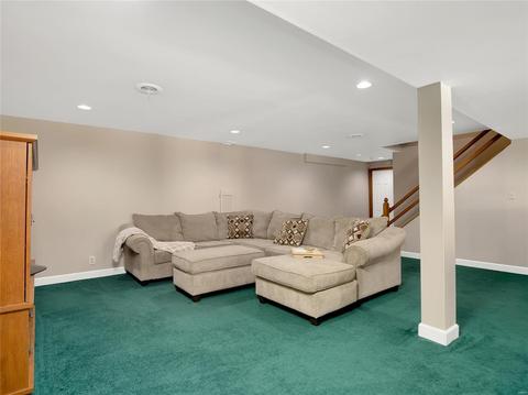 631 Valley Pt, Ballwin, MO 63021 photo 21