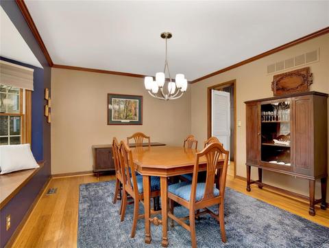 631 Valley Pt, Ballwin, MO 63021 photo 3