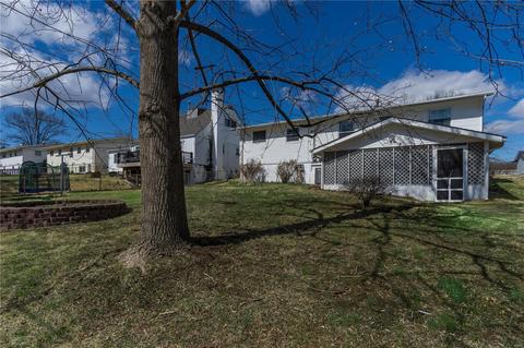 24 Pepper Tree Dr, Fenton, MO 63026 photo 4