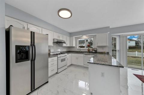 7 Summer Pointe Ct, O'fallon, MO 63366 photo 13