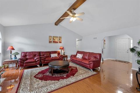 7 Summer Pointe Ct, O'fallon, MO 63366 photo 9