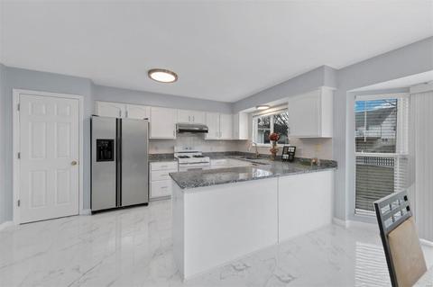 7 Summer Pointe Ct, O'fallon, MO 63366 photo 12