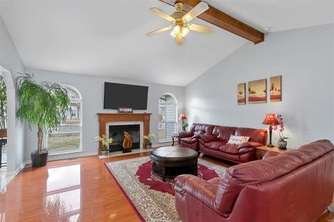 7 Summer Pointe Ct, O'fallon, MO 63366 photo 8