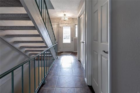 944 Imperial Pt, Manchester, MO 63021 photo 7