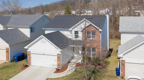 641 Brook Mdw, Ballwin, MO 63021 photo 2