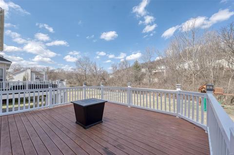 641 Brook Mdw, Ballwin, MO 63021 photo 14
