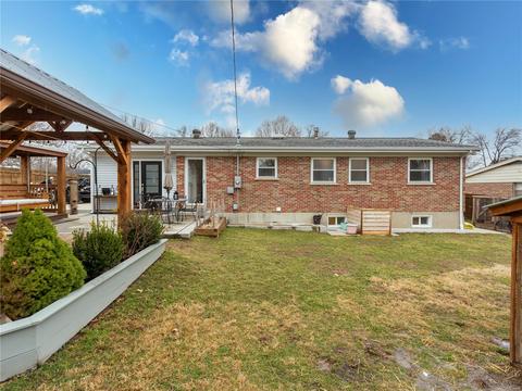 910 Prince Charles Way, Ellisville, MO 63021 photo 35