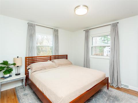 910 Prince Charles Way, Ellisville, MO 63021 photo 12