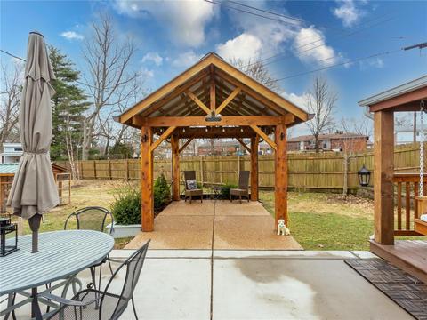 910 Prince Charles Way, Ellisville, MO 63021 photo 36