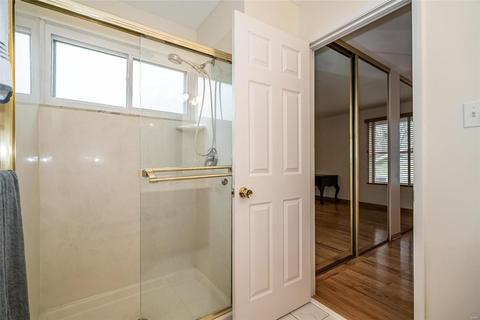 4 Hollyridge Ct, Ballwin, MO 63011 photo 33