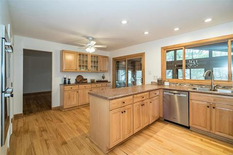 4 Hollyridge Ct, Ballwin, MO 63011 photo 17