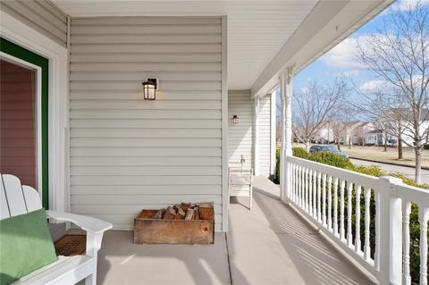583 Misty Mountain Dr, O'fallon, MO 63368 photo 3