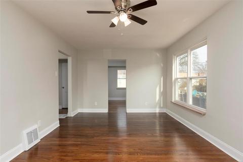 7117 Sharp Ave, Saint Louis, MO 63116 photo 3