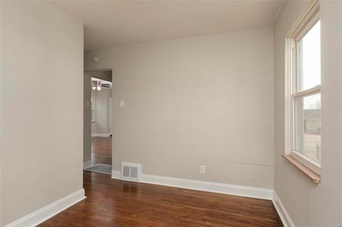 7117 Sharp Ave, Saint Louis, MO 63116 photo 12