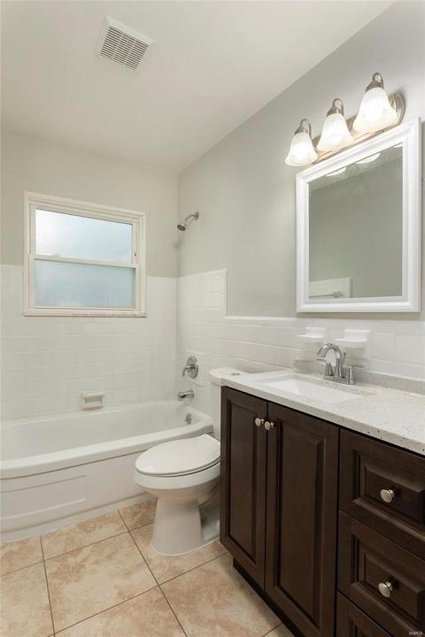 7117 Sharp Ave, Saint Louis, MO 63116 photo 9