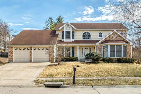 750 Carman Oaks Ct, Manchester, MO 63021 photo 1
