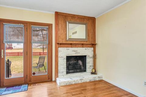 369 Stormyoak Dr, Ballwin, MO 63021 photo 10