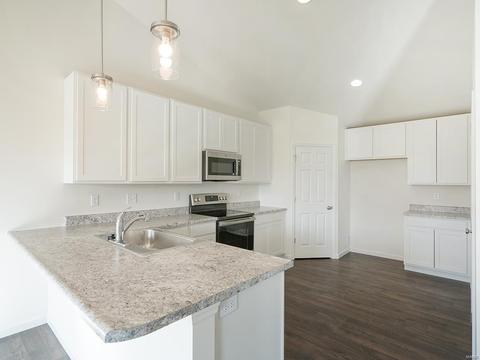 17628 Hitching Post Ct, Eureka, MO 63025 photo 5