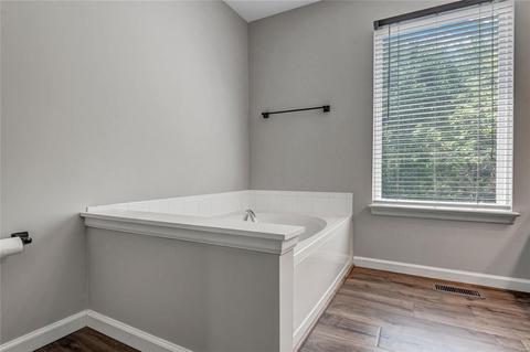 375 Buckhurst, Ballwin, MO 63021 photo 25