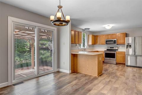 375 Buckhurst, Ballwin, MO 63021 photo 11