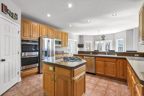118 Crescent Bluff Dr, Eureka, MO 63025 photo 11