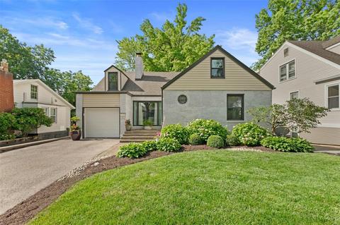 876 Warwick Ln, Saint Louis, MO 63122 photo 1