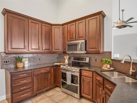 1471 Big Bend Rd, Ballwin, MO 63021 photo 9