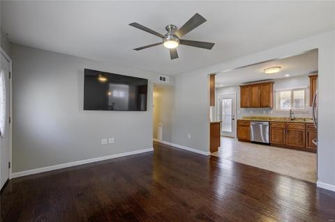 602 Butler Dr, Eureka, MO 63025 photo 4