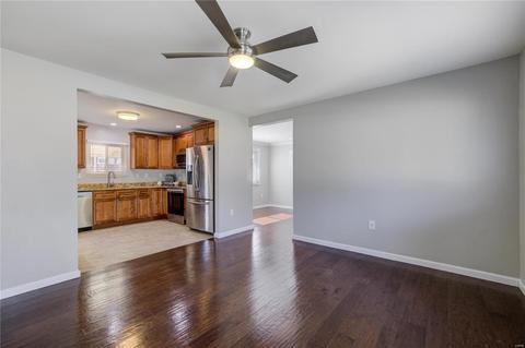 602 Butler Dr, Eureka, MO 63025 photo 2