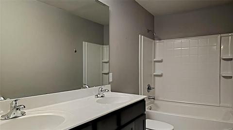 200 Oakhurst Cir, O'fallon, MO 63368 photo 18