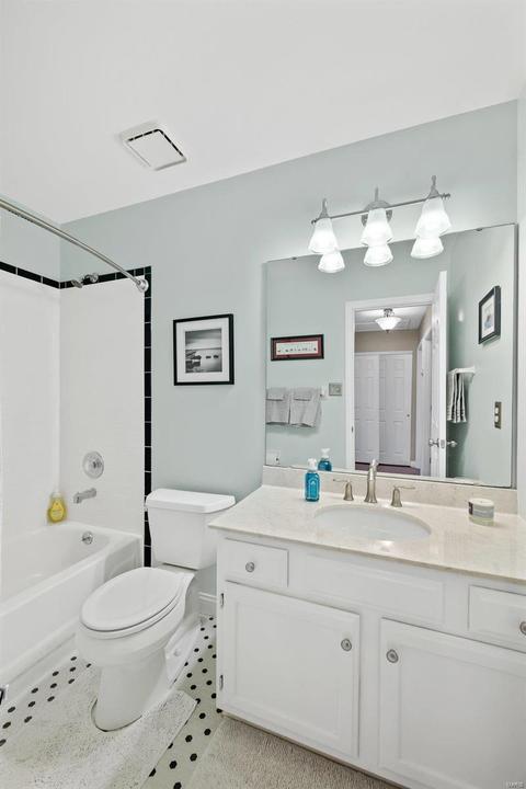 803 Barbara Ann Ln, Ellisville, MO 63021 photo 20