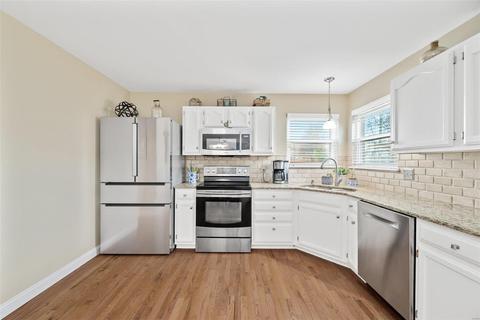 803 Barbara Ann Ln, Ellisville, MO 63021 photo 14