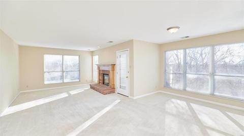 736 Woodside Trails Dr #201, Ballwin, MO 63021 photo 6