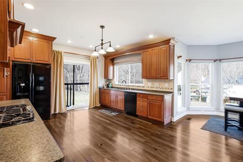 925 Stone Spring Dr, Eureka, MO 63025 photo 12