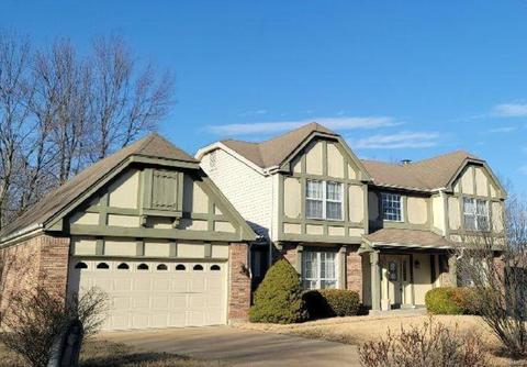 76 Log Hill Ln, Ballwin, MO 63011 photo 2
