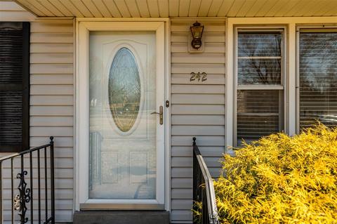 242 Dennison Dr, Ballwin, MO 63021 photo 5