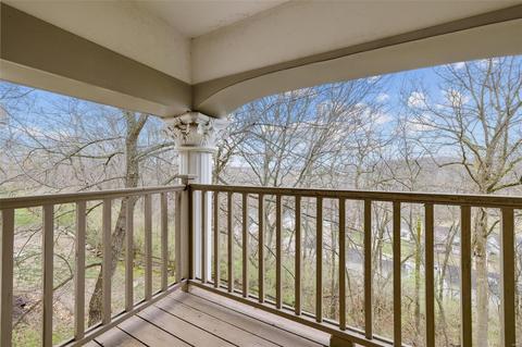 749 Ridgeside Dr #I, Ballwin, MO 63021 photo 14