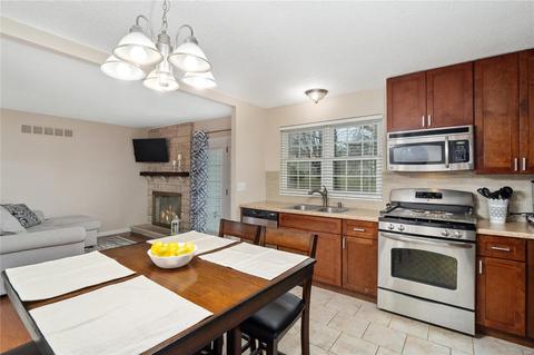 1109 Windyoak Dr, Ballwin, MO 63021 photo 21