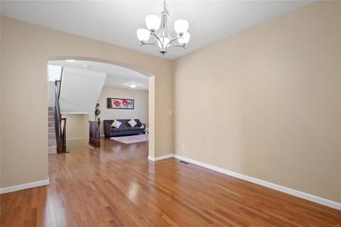 362 Lauren Lndg, Ballwin, MO 63021 photo 9