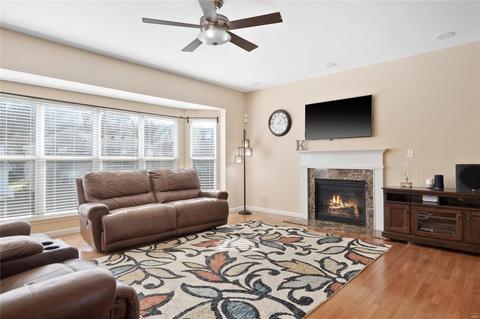 362 Lauren Lndg, Ballwin, MO 63021 photo 11