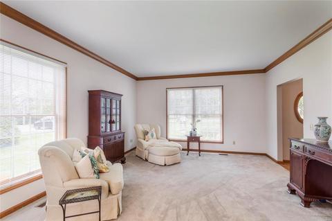 377 Dietrich Rd, Ballwin, MO 63021 photo 7