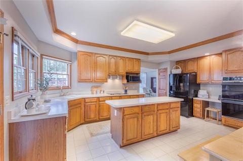 377 Dietrich Rd, Ballwin, MO 63021 photo 24