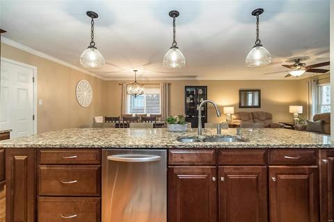854 Weatherwood Dr, Manchester, MO 63021 photo 6