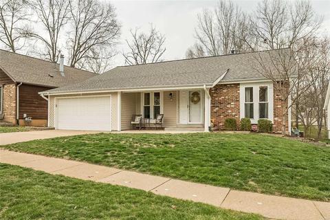 854 Weatherwood Dr, Manchester, MO 63021 photo 1
